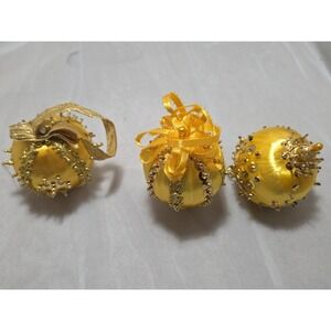 Set of Vintage Handmade Yellow and Gold Snowflake Christmas OrnamentsSet of...